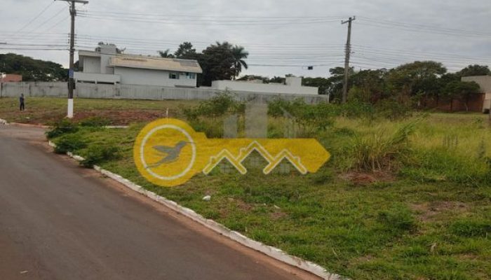 Terreno de Esquina no Bairro Jardim Esperança