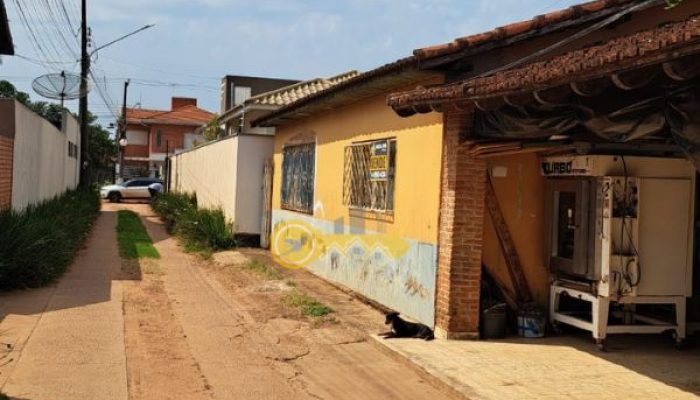 Casa a venda - Vila Militar