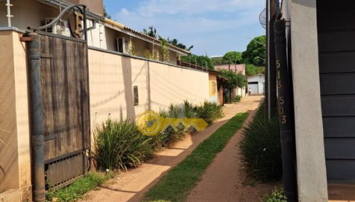 Casa a venda - Vila Militar